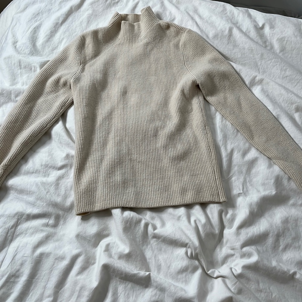 Ann Taylor ribbed mock neck sweater